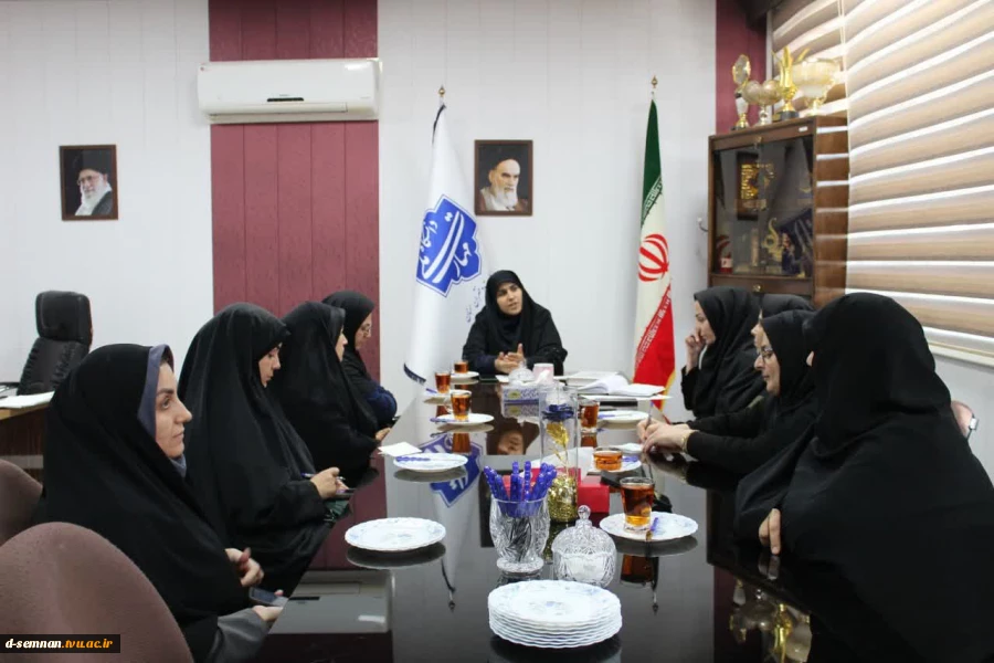 برگزاری پنجمین نشست بسیج اساتید دانشکده ملی مهارت دختران سمنان
 3